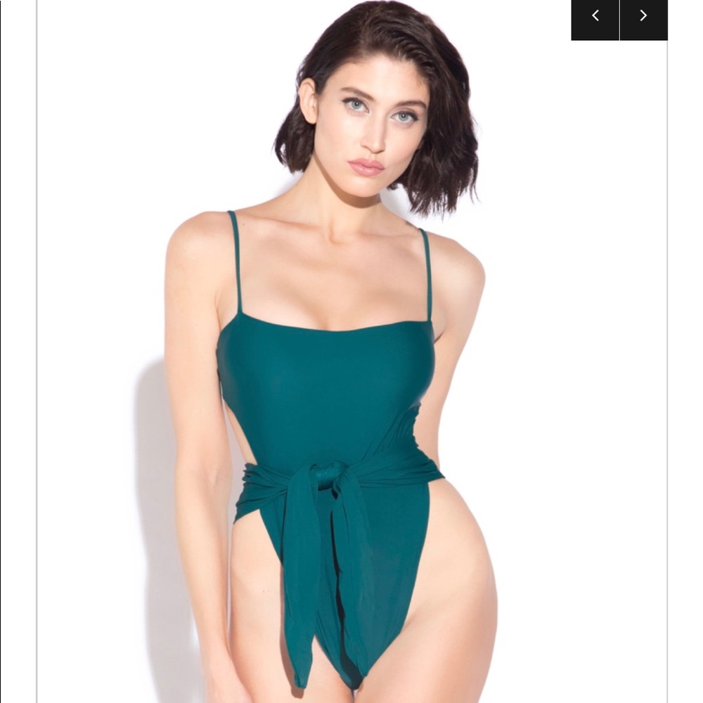 Beautiful one piece bathing suit.